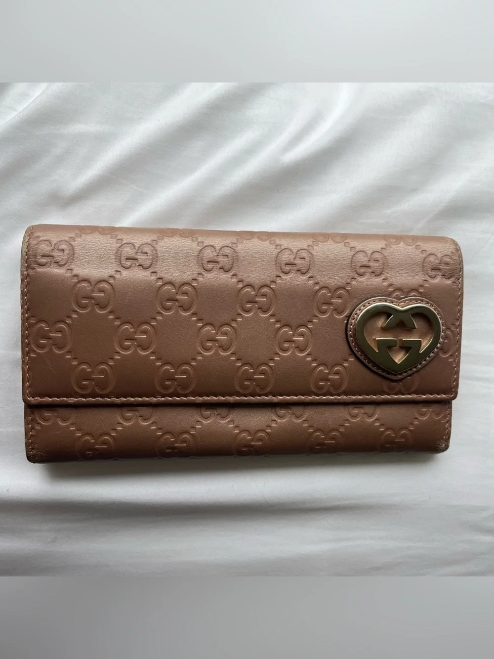 GUCCI Ssima Lovely Heart GG Logo Leather Long Bifold Wallet Pink authentic